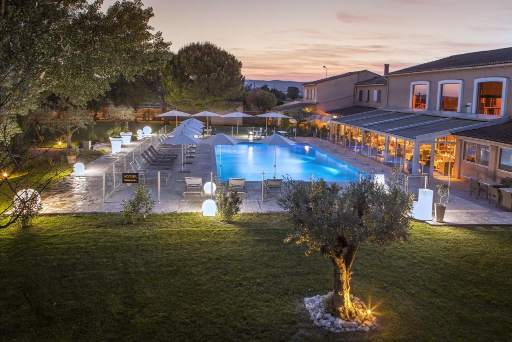 Hotel Le Domaine Des Oliviers Pierrelatte Exterior foto